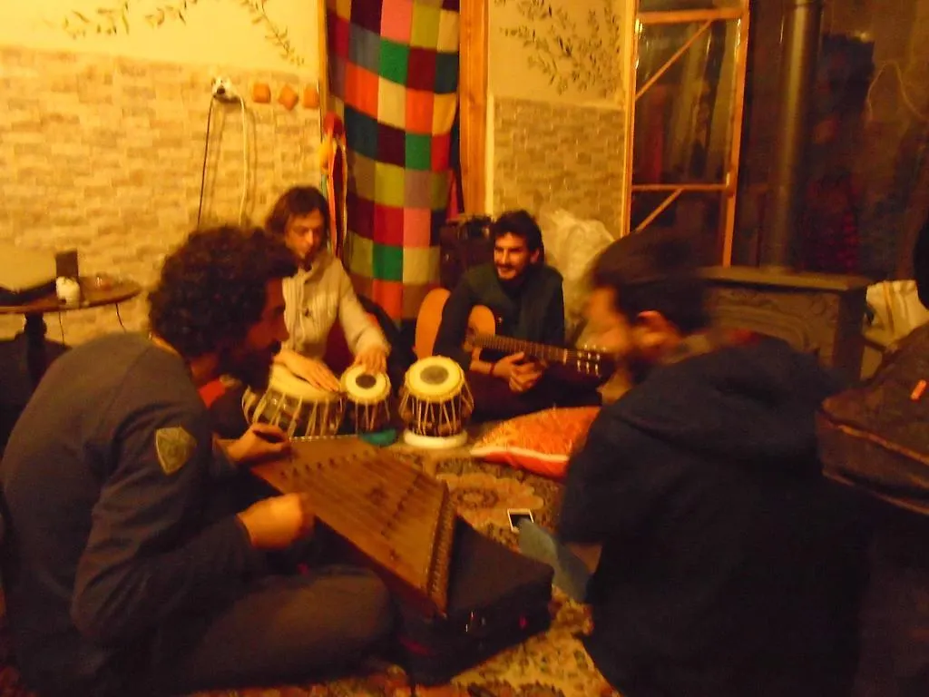 Lotus Garden Hostel Izmir