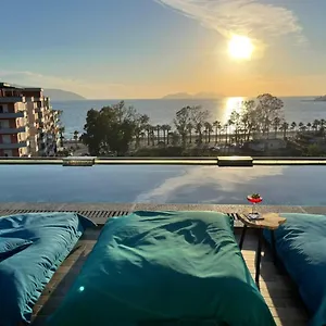 **** Hotel Ames & Albanien