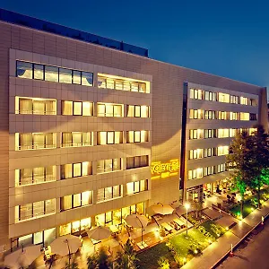 4* Hotel Volley